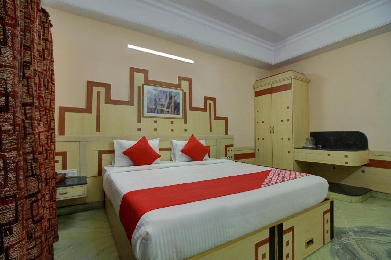 Hotel Vaccinated Staff - Collection O 13595 Vt Residency Bangalore Exterior foto